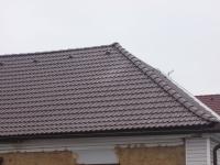 Detail hřebenu - Opravy střech Plzeň-jih Detail hřebenu - Opravy střech Plzeň-jih