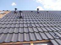 Detail střechy - Střechy Bergl s.r.o. Detail střechy - Střechy Bergl s.r.o.