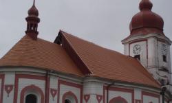 Pohled na dokončenou severní stranu Pohled na dokončenou severní stranu